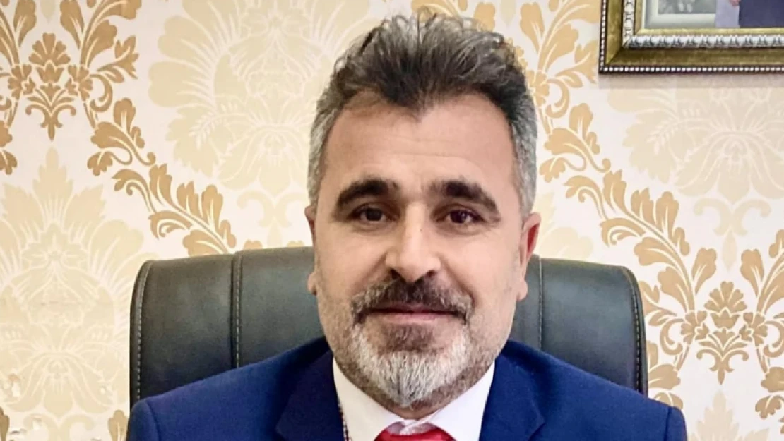 CHP'de Naim Atmaca başkan adaylığını açıkladı