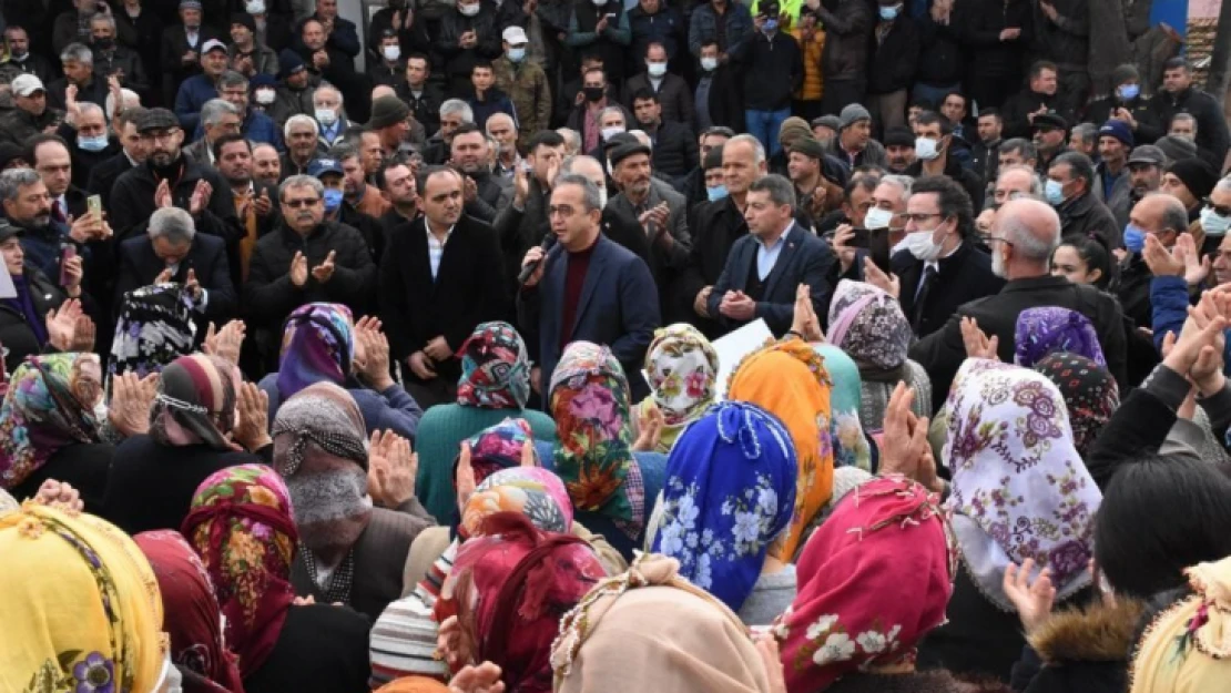 CHP'li Tezcan'dan Dağyeni'ye destek