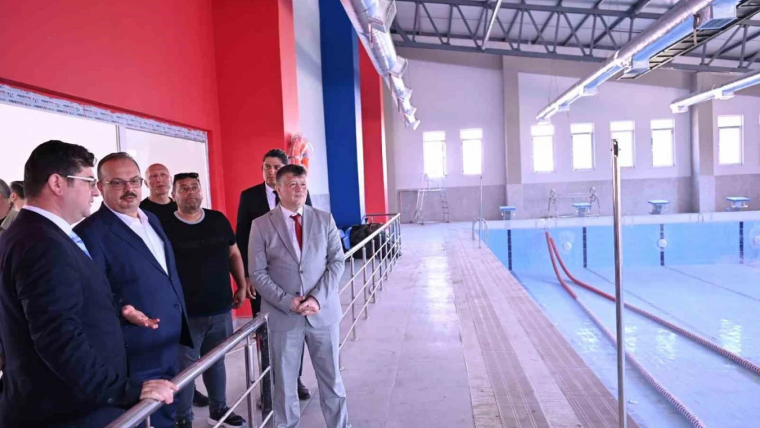 Çine'de Gençlik Merkezi ve Yüzme Havuzu çalışmalarında sona gelindi