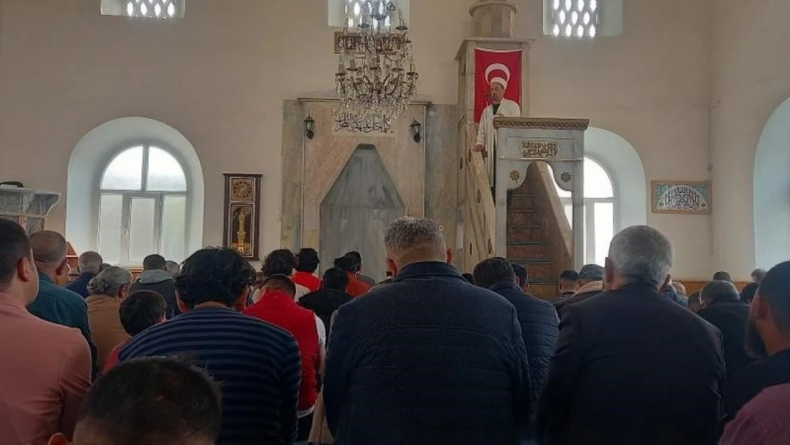 Cuma hutbesinde haya ve mahremiyet vurgusu
