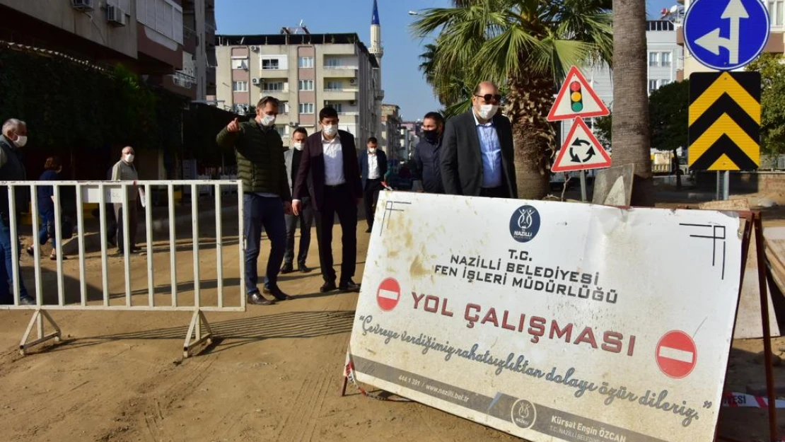 Cumhuriyet Mahallesi'ne yakışır yollar yapılıyor
