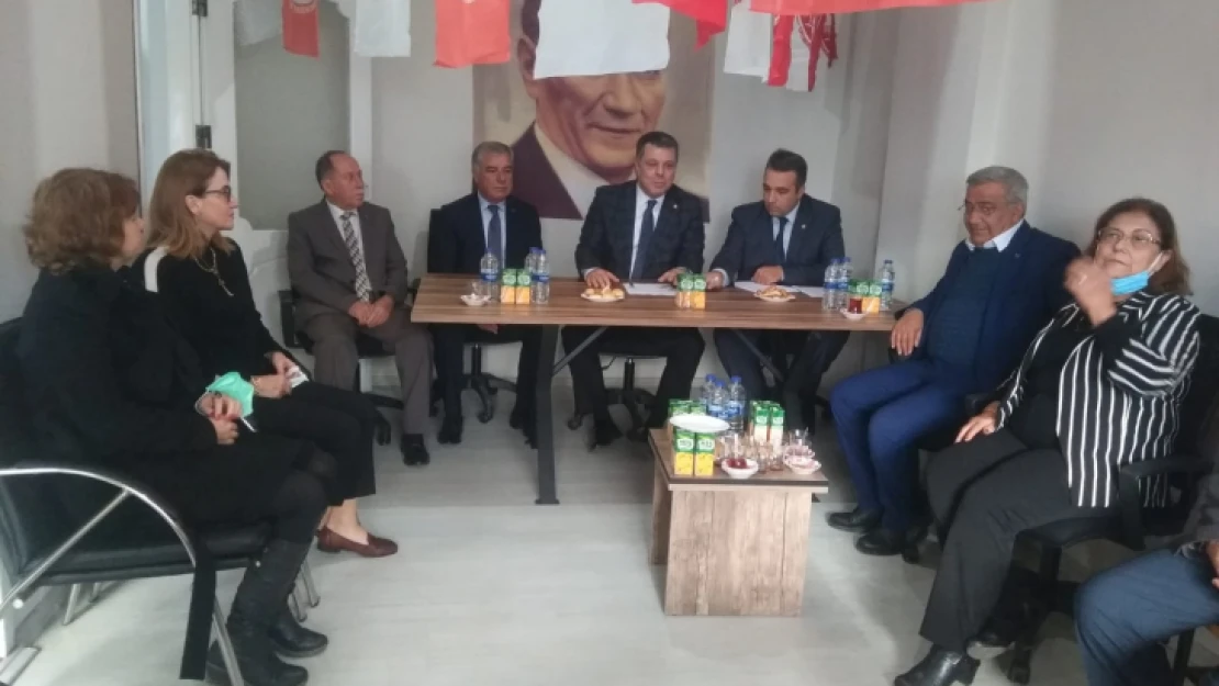 Demokratlar kongrede buluştu