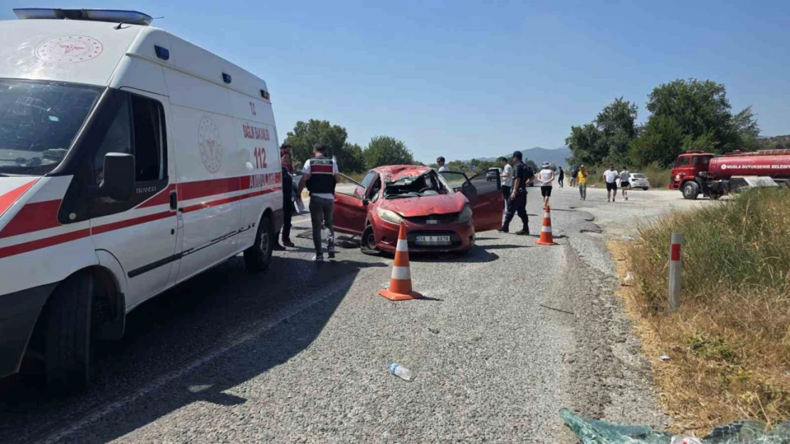 Didim Belediyesi Kültür Müdürü kaza yaptı: 14 yaşındaki kızı hayatını kaybetti
