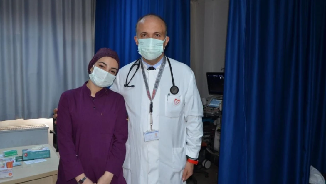 Doktorun dikkati genç hemşirenin dünyasını aydınlattı
