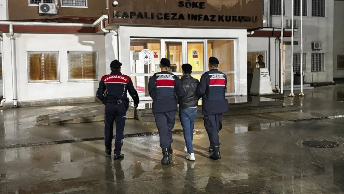 Düzensiz göçmenlerle yakalanan organizatör tutuklandı