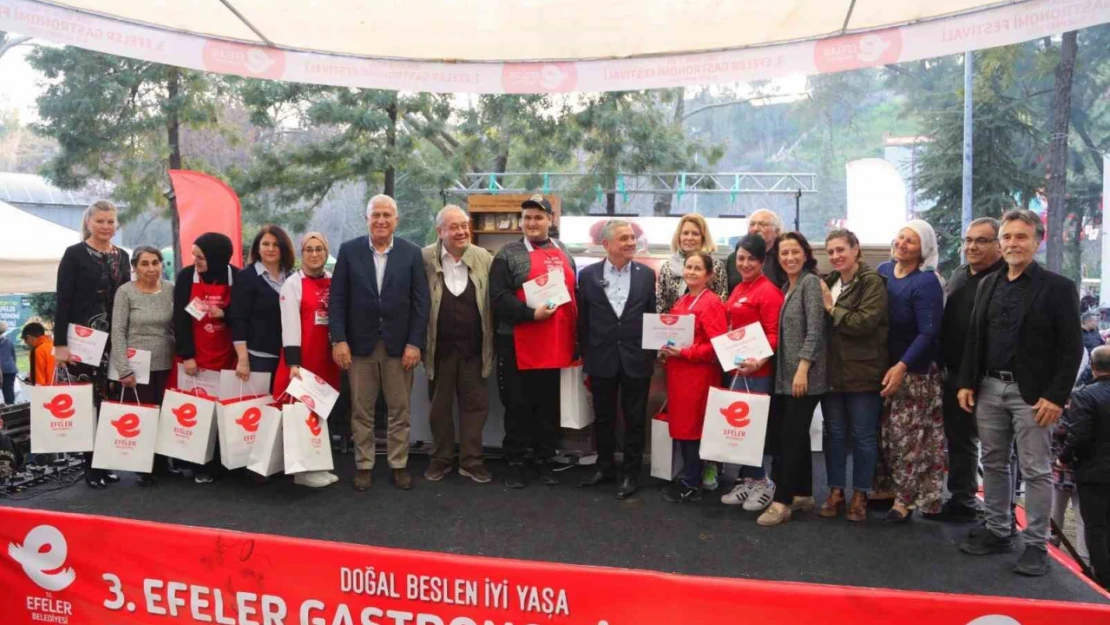 Efeler 3'üncü Gastronomi Festivali sona erdi