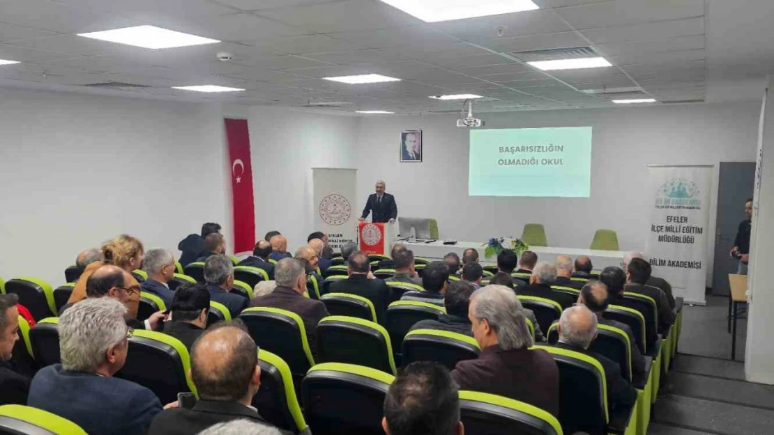 Efeler'de 'Yöneticiler Okuyor' projesinin ilk toplantısı yapıldı