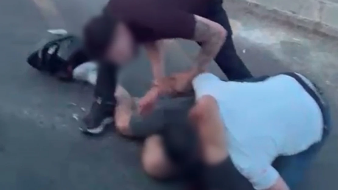 Enişte-kayınbirader arasında tornavidalı ve bıçaklı kavga: 2 yaralı