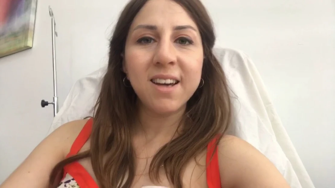 Esra hemşire kanserle savaşını kaybetti