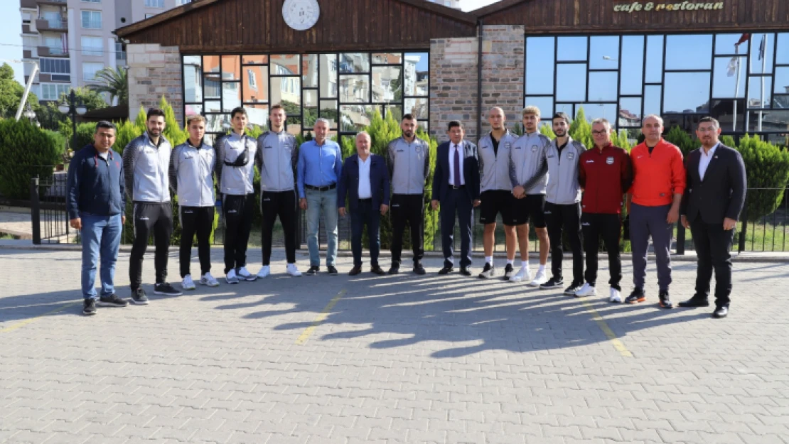 Filenin Efeleri kahvaltıda buluştu