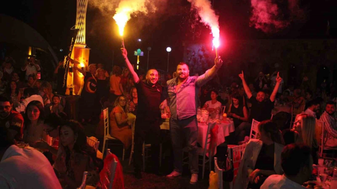 Galatasaray sevdalıları Aydın'da şampiyonluk için bir araya geldi