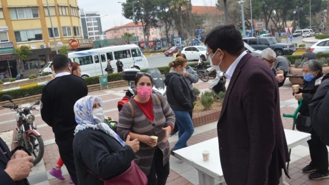 Geleneksel kandil şerbeti vatandaşla buluştu