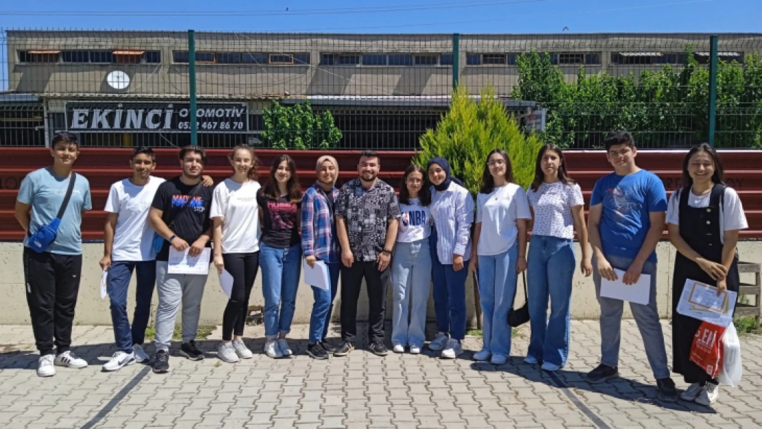 Genç gazeteci bir ilki gerçekleştirdi
