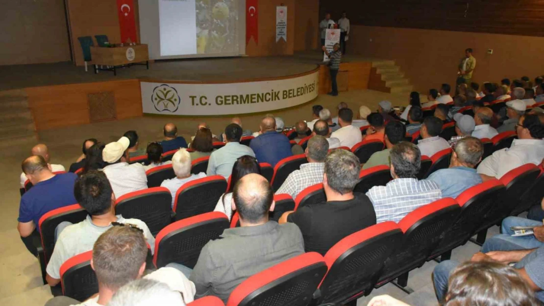 Germencik'te 'İncir Siyah Sineği ve Hastalıkları Eğitim Toplantısı' düzenlendi