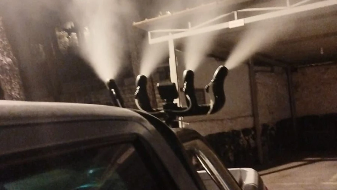 Germencik'te sinekle mücadele aralıksız sürüyor