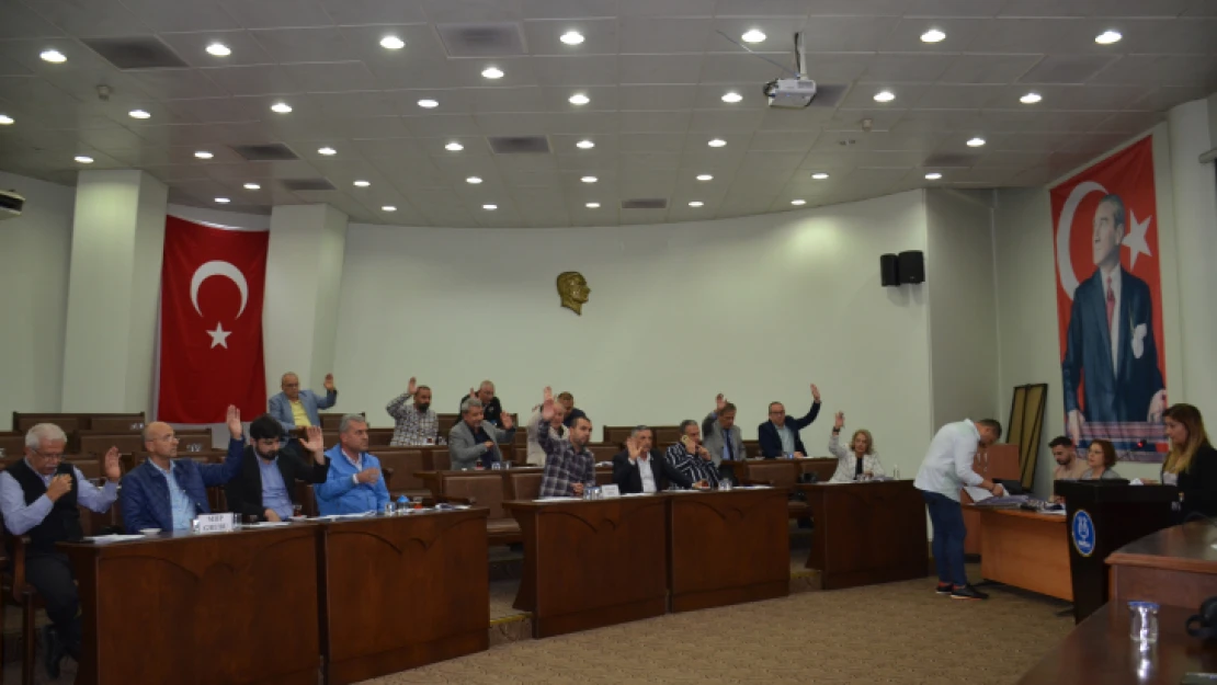Gündem maddeleri oy birliğiyle kabul edildi