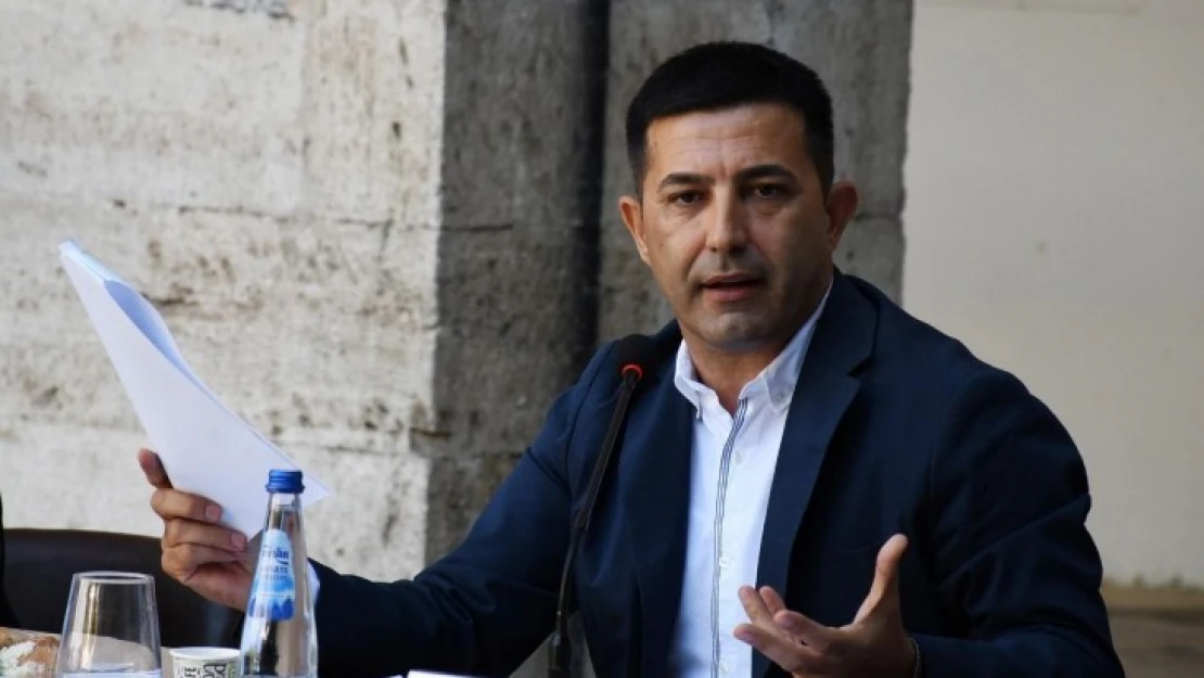 Günel'den muhalefete sert yanıt