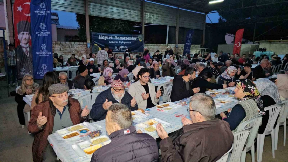 Güzelköylüler Büyükşehir'in iftarında buluştu