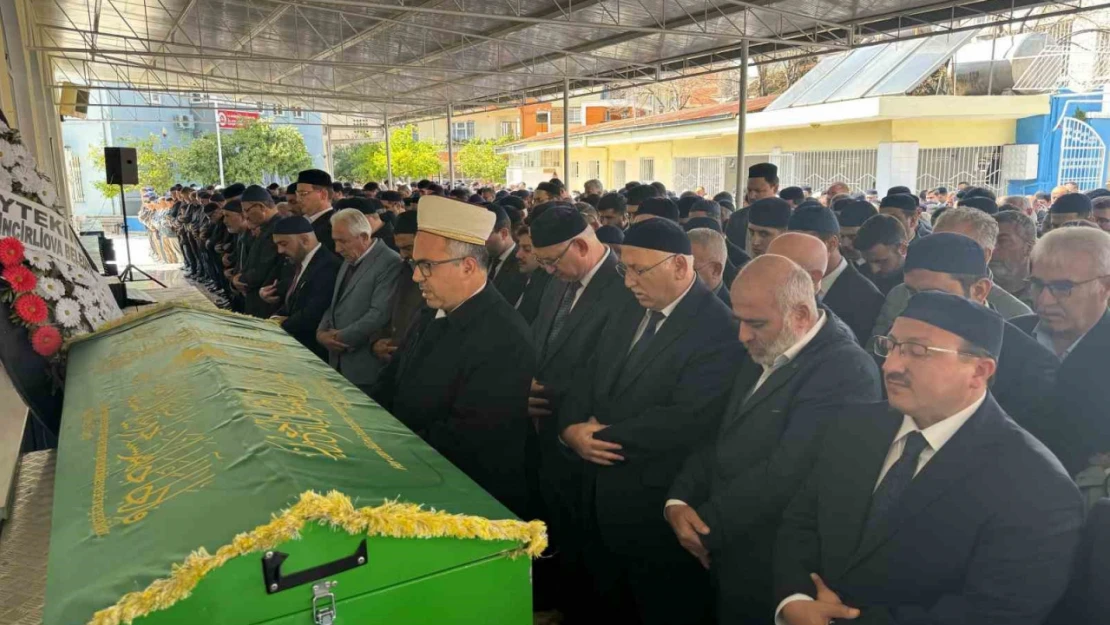 Haiti'de hayatını kaybeden Aydınlı genç, İncirliova'da toprağa verildi