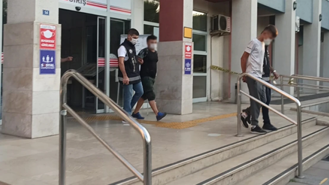 Hırsız kardeşler Nazilli polisi tarafından suçüstü yakalandı