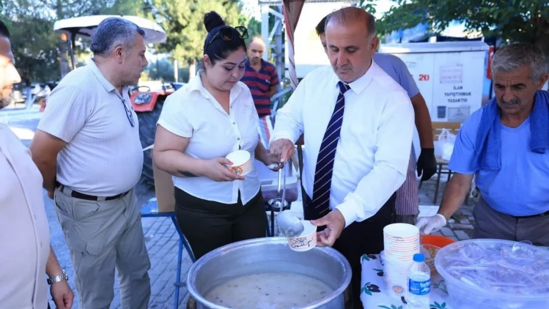 İncirliova'da aşure hayrı