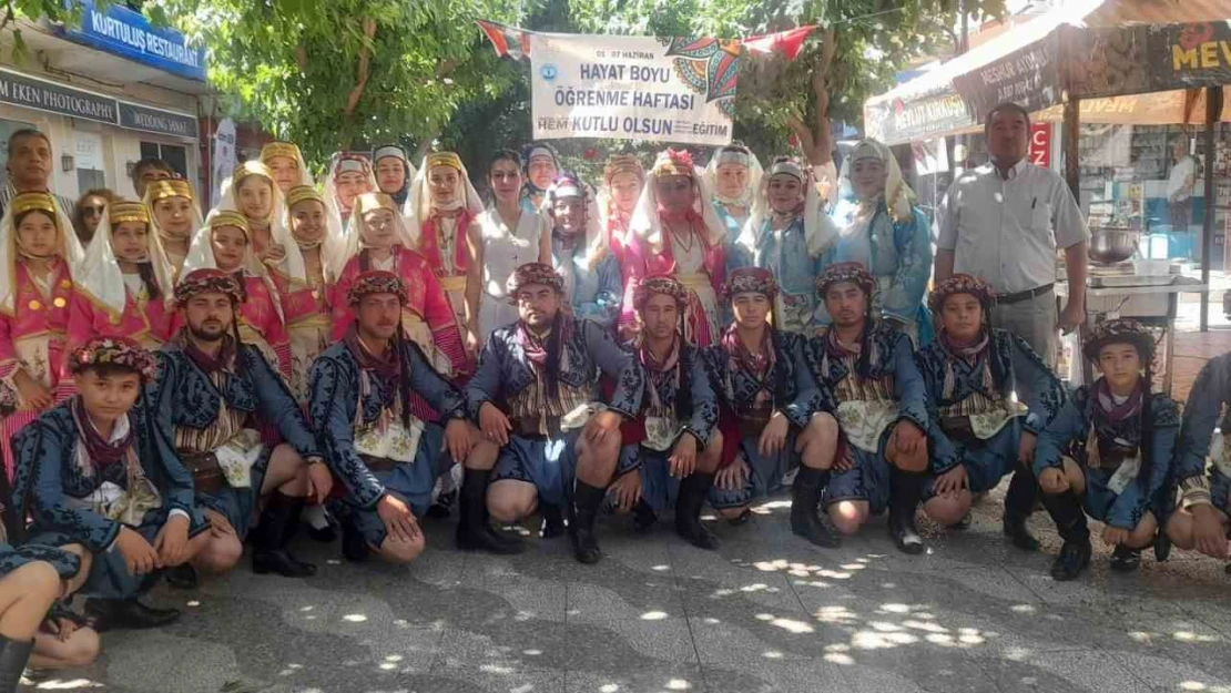 İncirliova'da kursiyerler hünerlerini sergiledi
