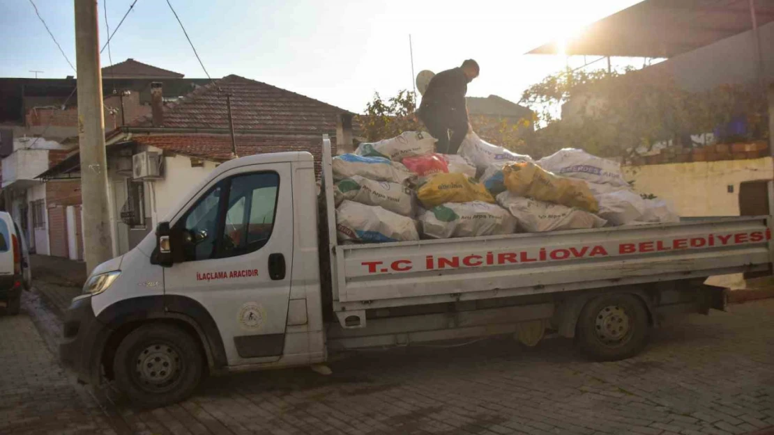 İncirliova'da yakacak destekleri bin aileye ulaştı