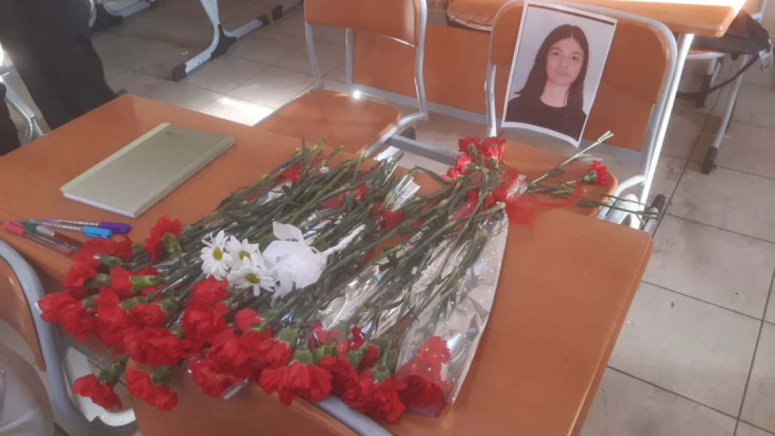İrem, arkadaşları tarafından anıldı