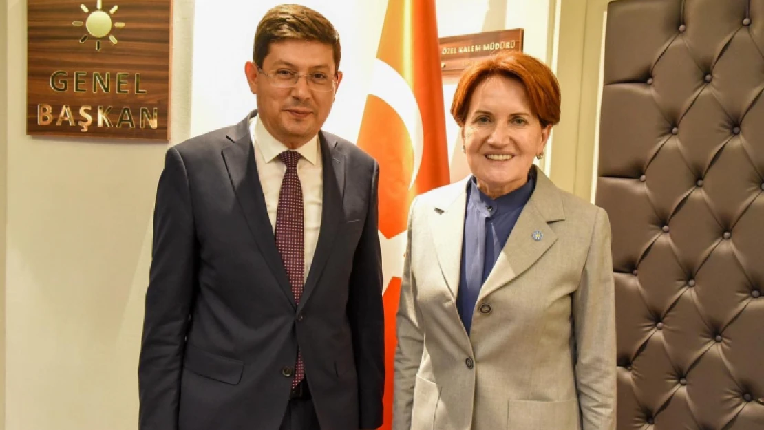 İYİ Parti'de Başkan Özcan liderliği