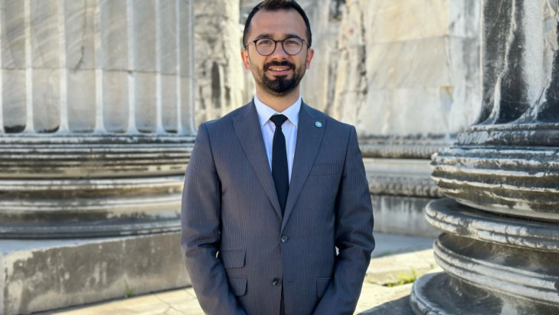 İYİ Partili Sakarya, üyeleri demokrasi şölenine davet etti