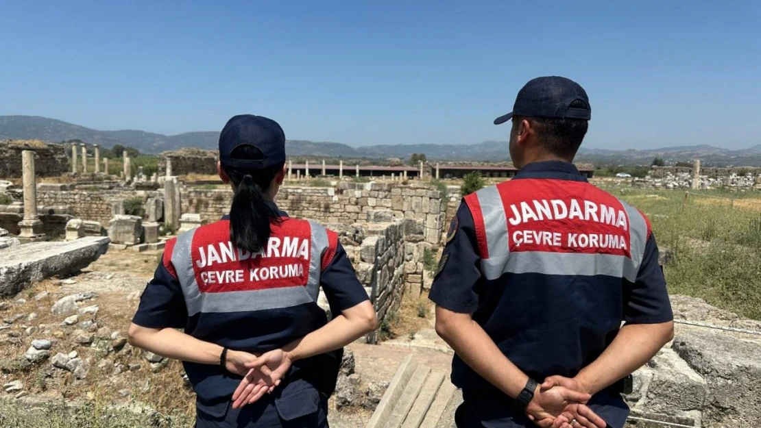 Jandarma 'kültürel miraslara' sahip çıkıyor