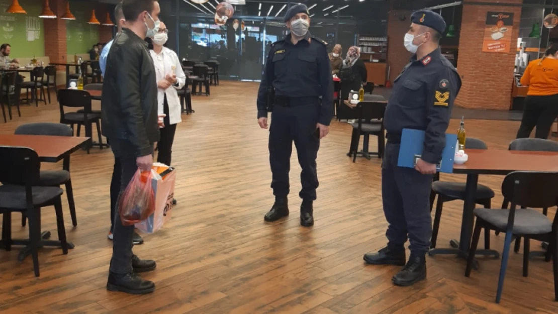 Jandarma ekipleri dinamik denetlemelerde vatandaşları uyardı