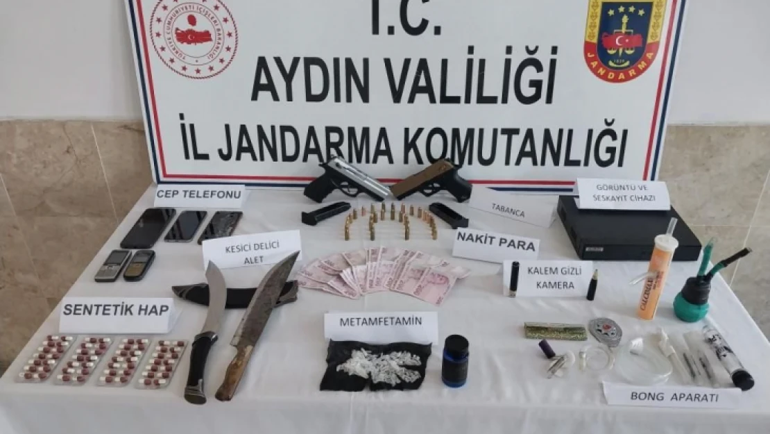 Jandarma Nazilli'de zehir tacirine geçit vermedi