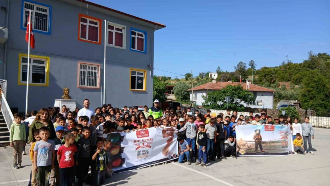 Jandarma trafikten 49 okulda eğitim