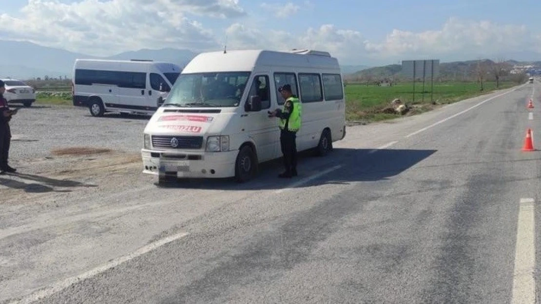 Kalkan operasyonunda 92 yabancı uyruklu şahıs sorgulandı