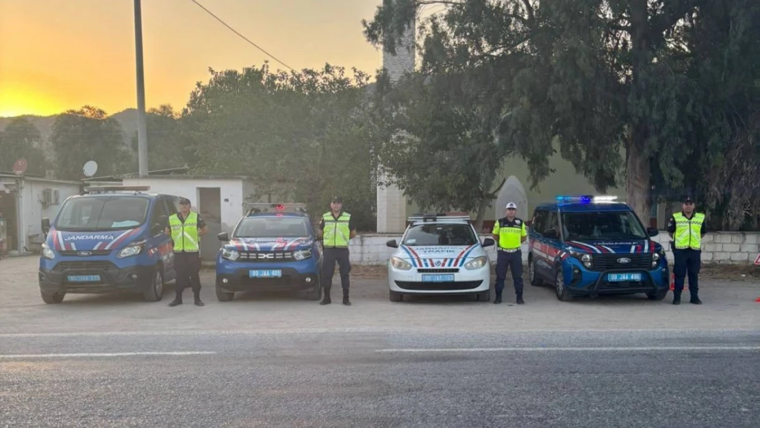 Karpuzlu'da sürücüler denetlendi