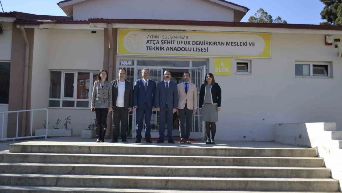 Kaymakam Ateş meslek lisesi öğrenci ve öğretmenleri ile buluştu