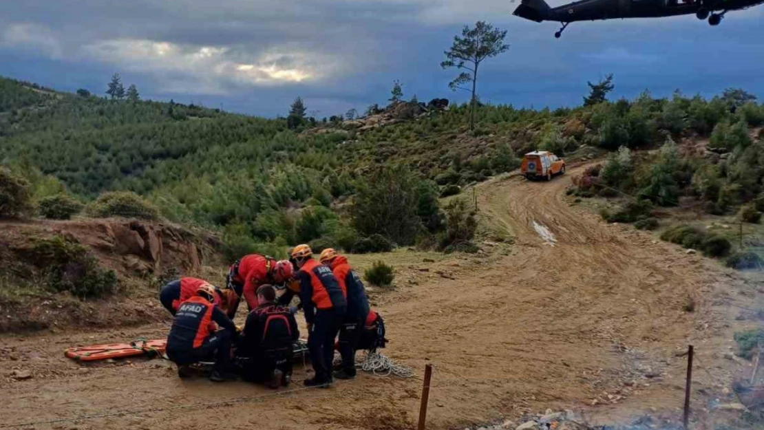 Kaza yapan motokrosçu askeri helikopterle hastaneye kaldırıldı