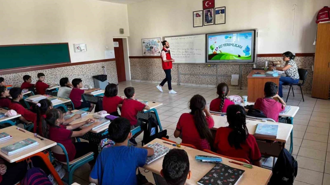 Koçarlı'da öğrencilere su verimliliğinin önemi anlatıldı