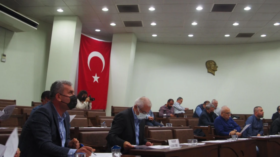 Komisyonlardan gelen maddeler kabul edildi