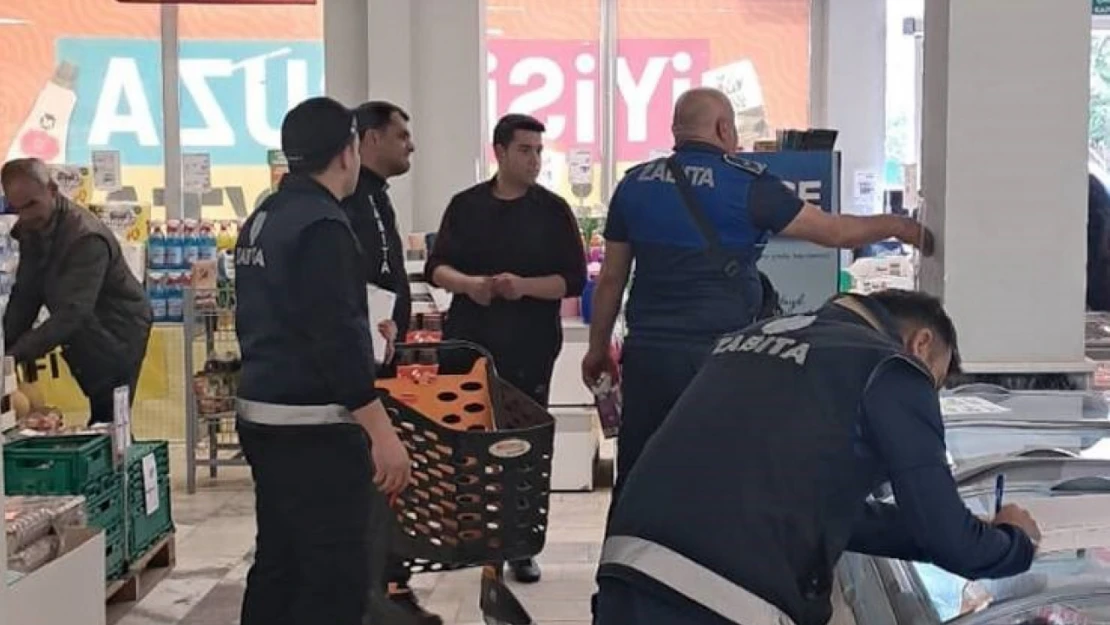 Köşk'te zabıta ekiplerinden denetim