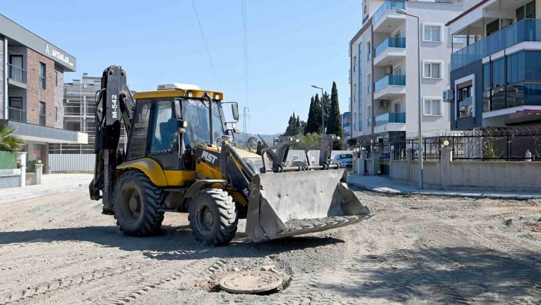 Kuşadası Belediyesi'nin Davutlar'a yatırımları sürüyor