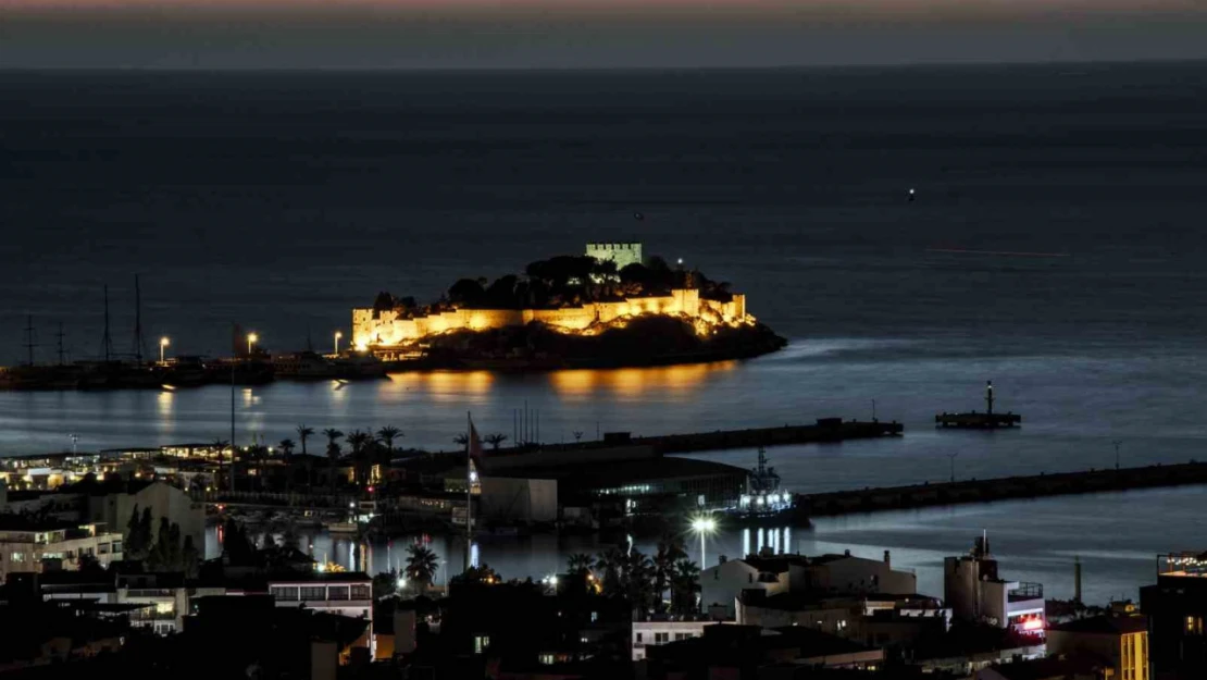 Kuşadası'nda bayram yoğunluğu: Otellerde rezervasyonlar yüzde 90'a çıktı