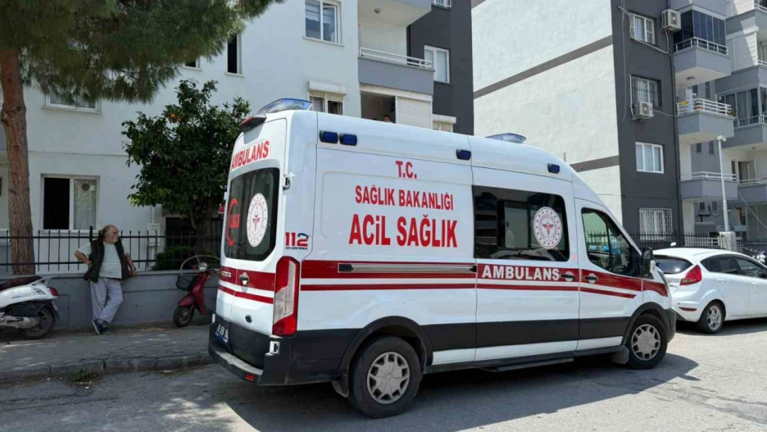 Kuşadası'nda bir kadın apartmanın girişinde ölü olarak bulundu