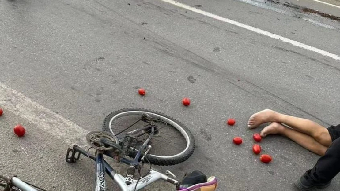 Kuşadası'nda bisiklete otomobil çarptı: 1 ölü