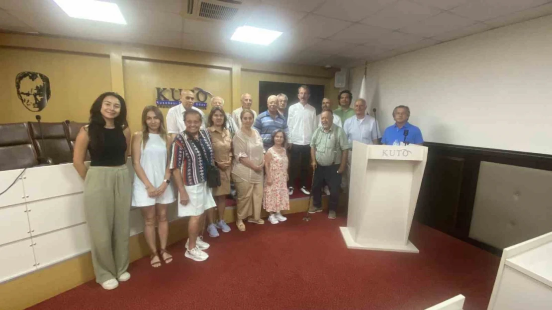 Kuşadası'nda Türk Kültürü Konferansı yoğun ilgi gördü