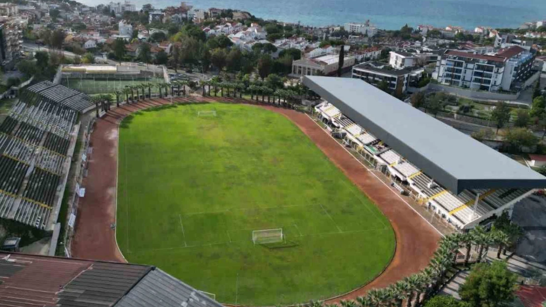 Kuşadasıspor Bölgesel Amatör Lig'e iddialı başlıyor