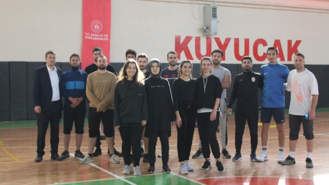 Kuyucak'ta gençlere dev hizmet
