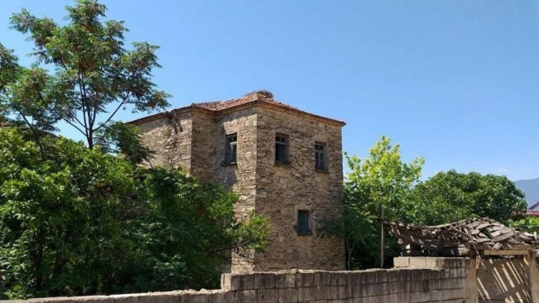 Mehmet Bey Kulesi yıkılmasın