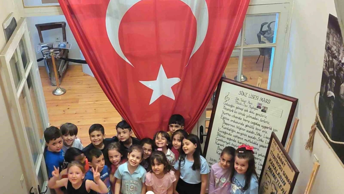 Minik ziyaretçilerden 'Söke Kent Müzesi'ne yoğun ilgi